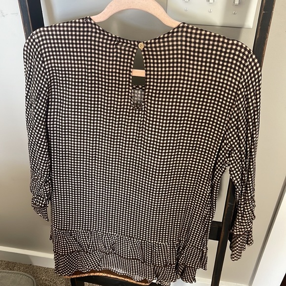 Checked Ruffle Blouse - Picture 2 of 3